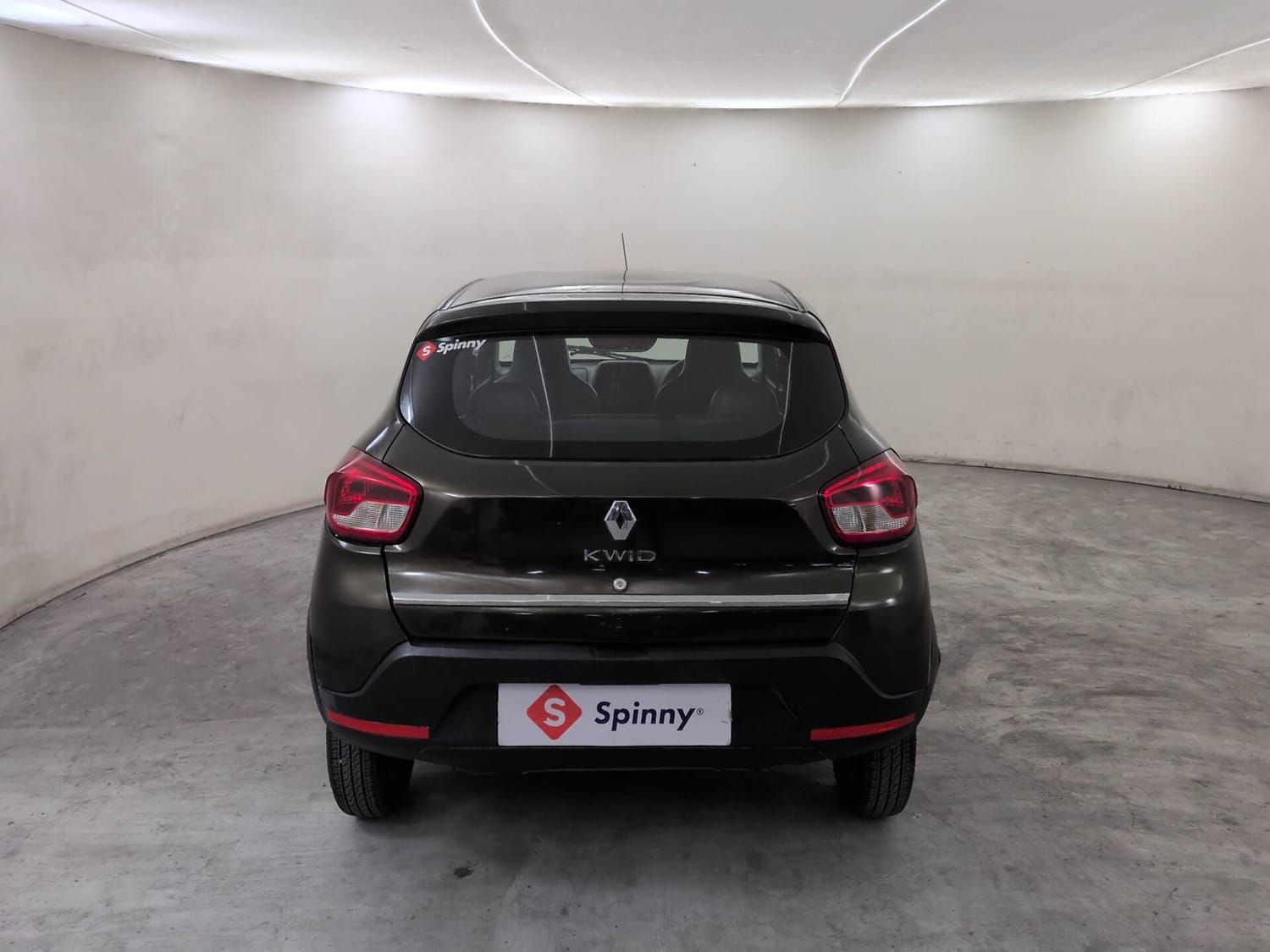 Used 2016 Renault Kwid RXT Petrol Manual exterior BACK VIEW