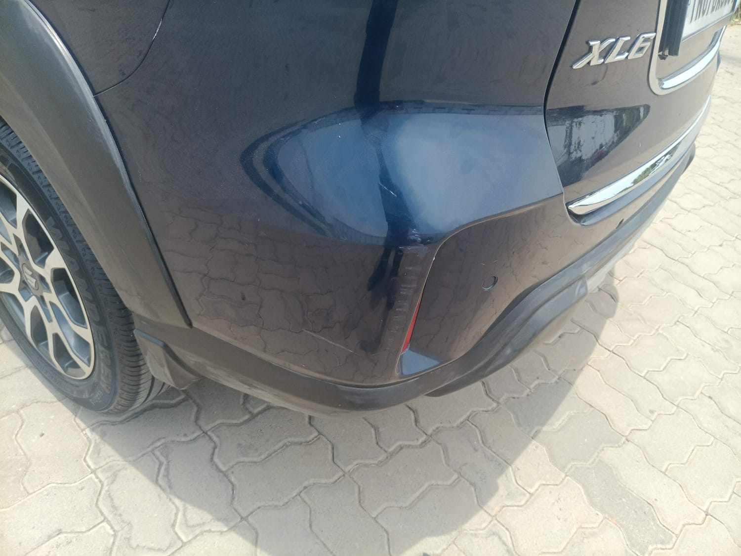 Used 2022 Maruti Suzuki XL6 Alpha Plus MT Petrol Petrol Manual dents MINOR SCRATCH