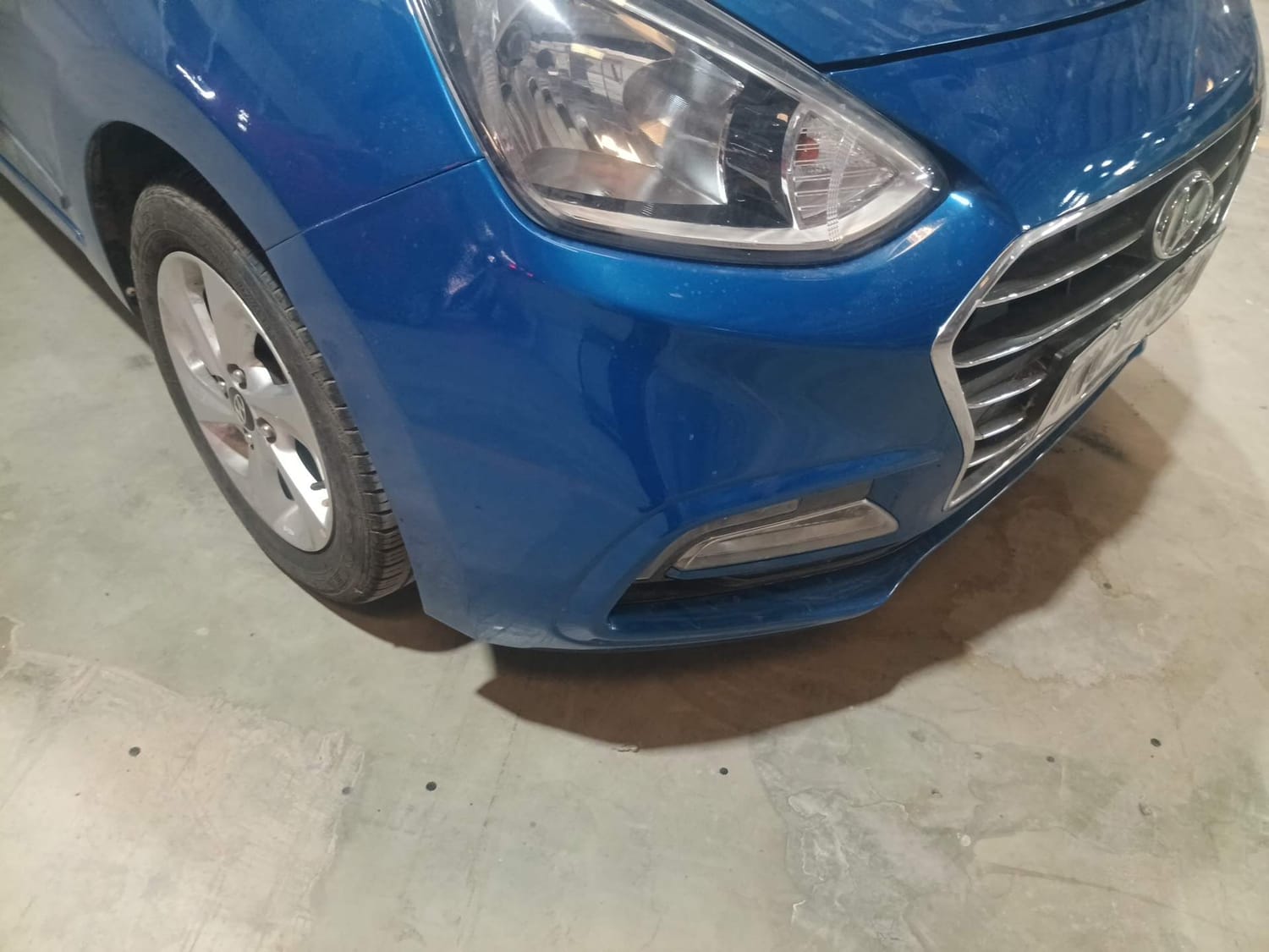 Used 2018 Hyundai Xcent SX Petrol Manual dents MINOR SCRATCH