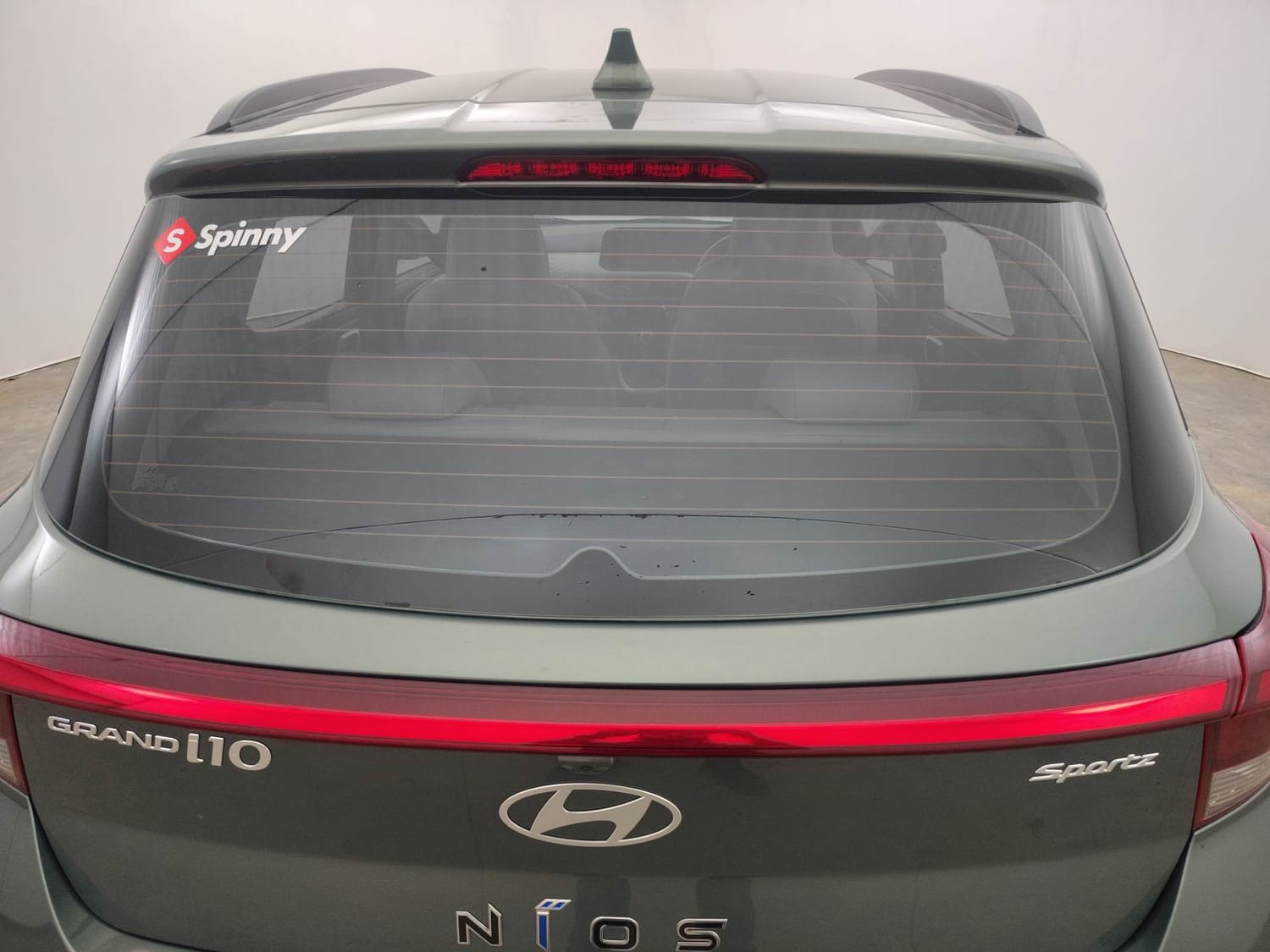 Used 2026 Hyundai Grand i10 Nios Sportz 1.2 Kappa AMT Petrol Automatic exterior BACK WINDSHIELD VIEW
