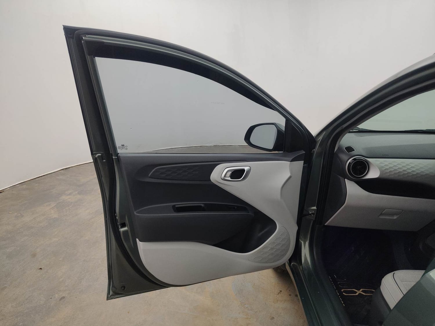 Used 2026 Hyundai Grand i10 Nios Sportz 1.2 Kappa AMT Petrol Automatic interior LEFT FRONT DOOR OPEN VIEW