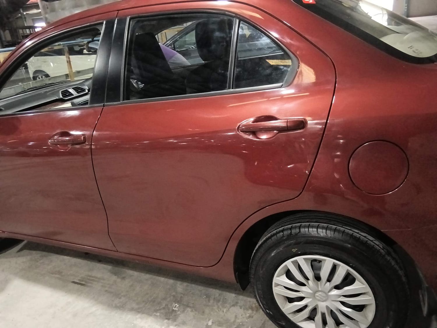 Used 2017 Maruti Suzuki Dzire VXi Petrol Manual dents MINOR DENT