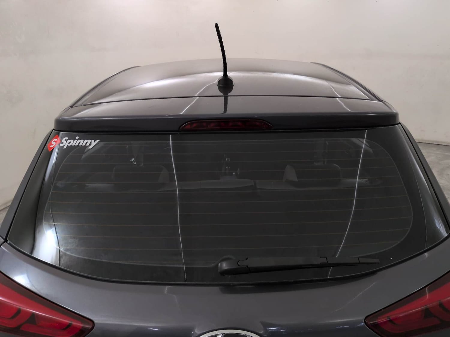 Used 2015 Hyundai Elite i20 Asta 1.2 (O) Petrol Manual exterior BACK WINDSHIELD VIEW
