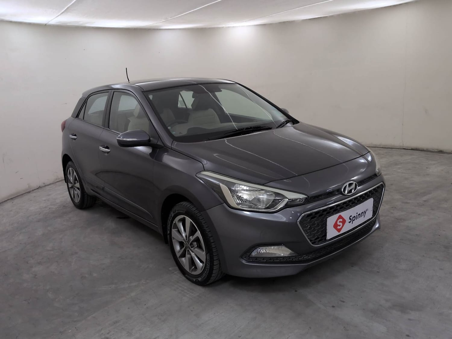 Used 2015 Hyundai Elite i20 Asta 1.2 (O) Petrol Manual exterior RIGHT FRONT CORNER VIEW