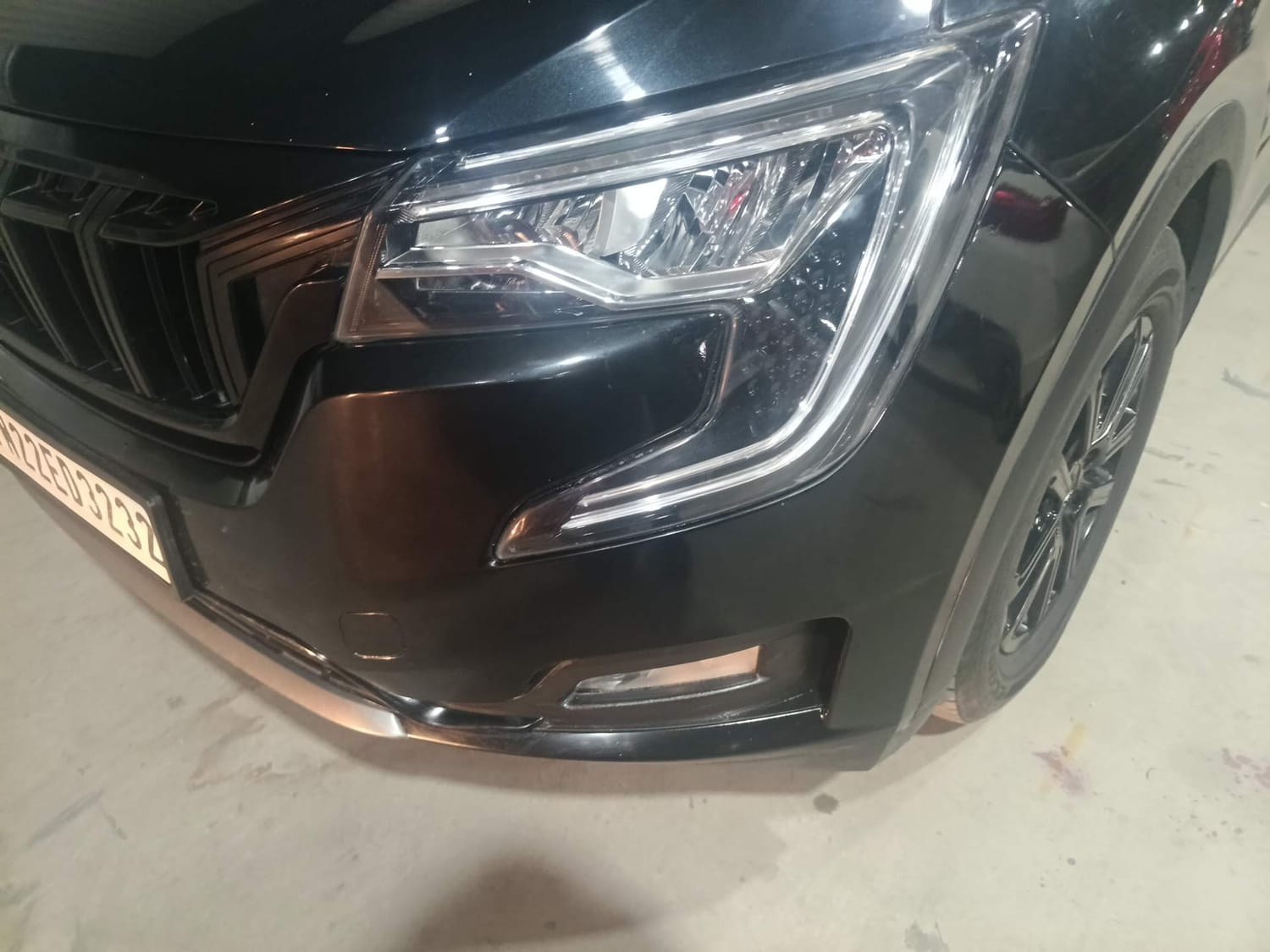 Used 2024 Mahindra XUV700 AX7 Luxury Pack Diesel MT 7 STR Diesel Manual dents MINOR SCRATCH