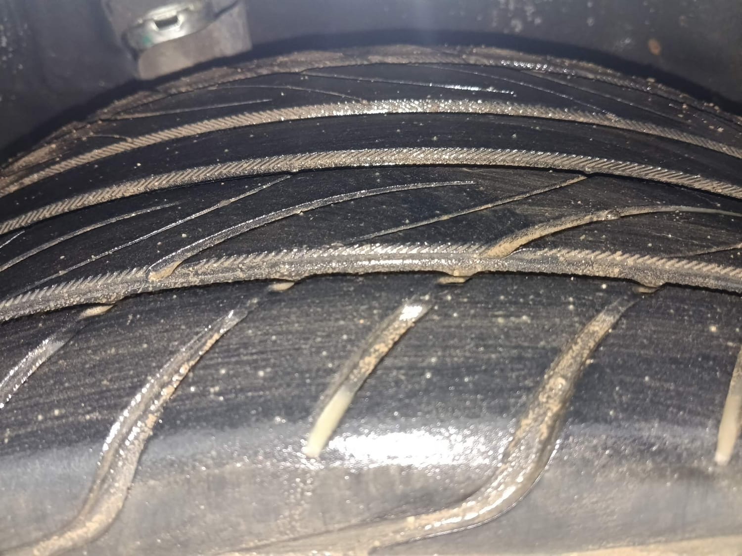 Used 2016 Honda Brio S MT Petrol Manual tyres RIGHT REAR TYRE TREAD VIEW