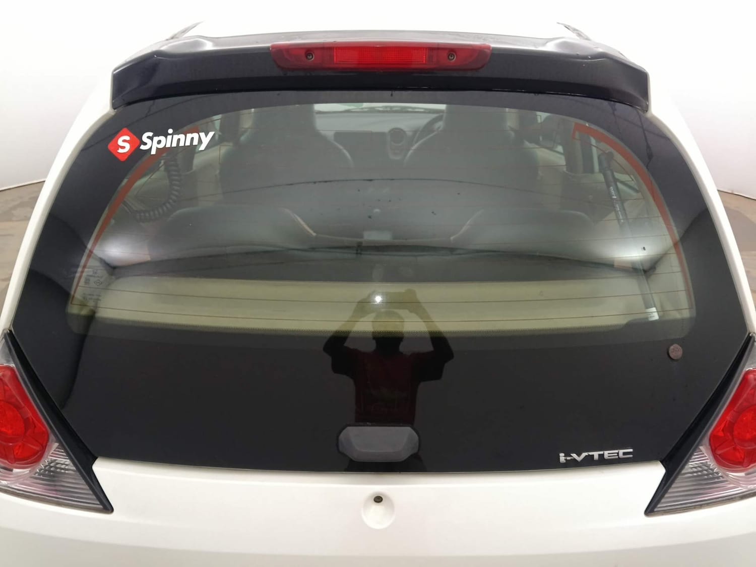 Used 2016 Honda Brio S MT Petrol Manual exterior BACK WINDSHIELD VIEW