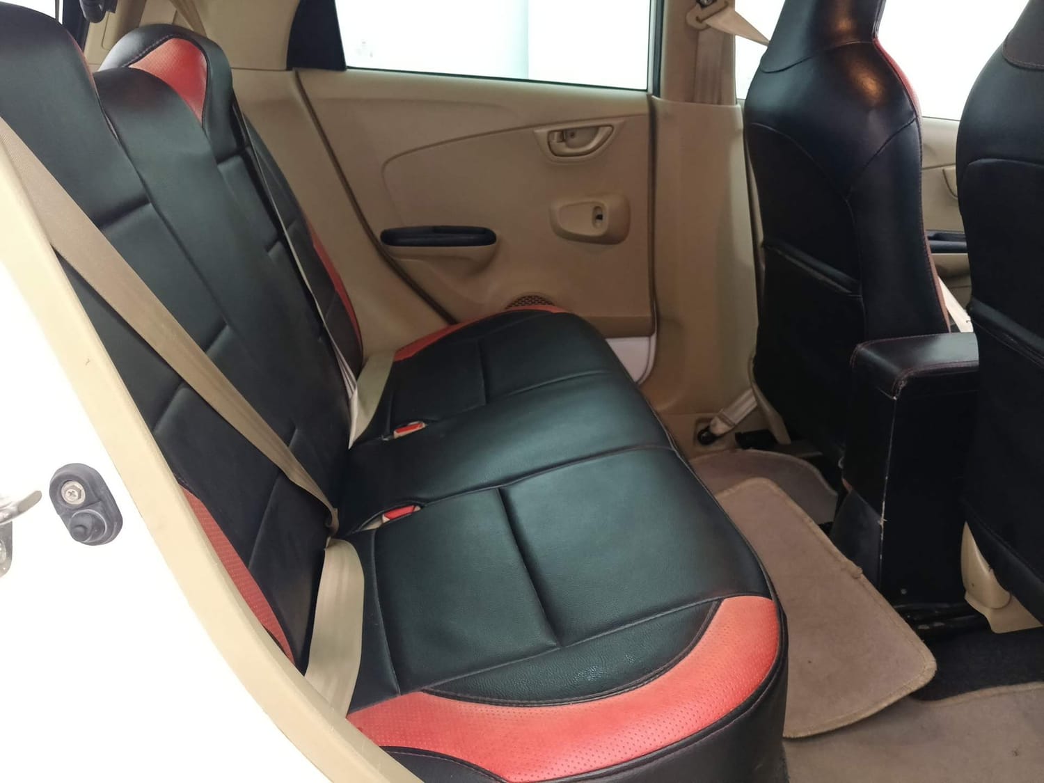Used 2016 Honda Brio S MT Petrol Manual interior RIGHT SIDE REAR DOOR CABIN VIEW