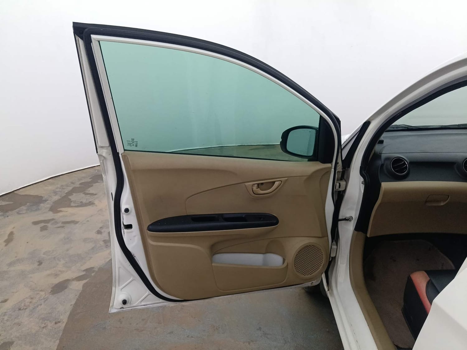 Used 2016 Honda Brio S MT Petrol Manual interior LEFT FRONT DOOR OPEN VIEW