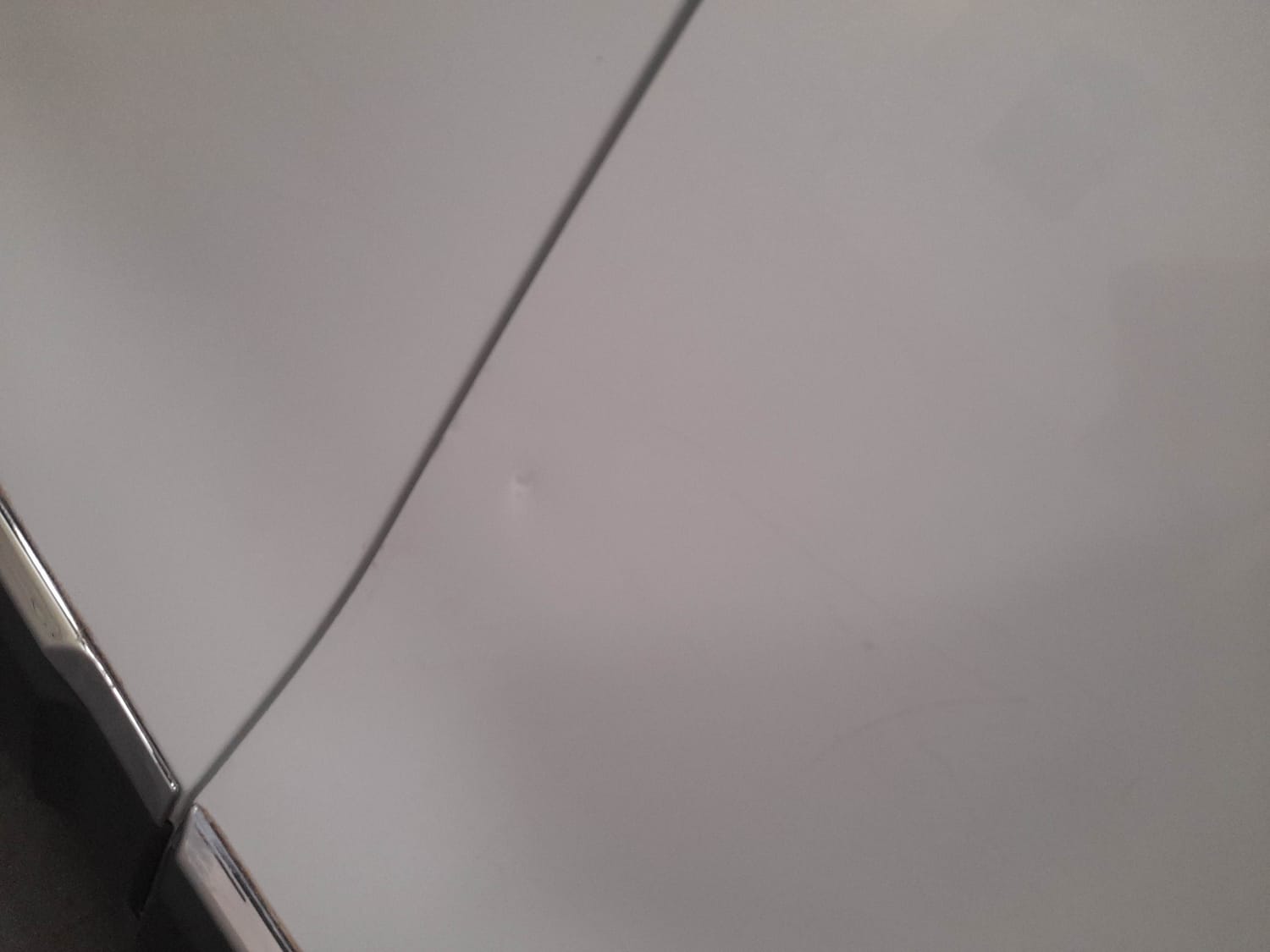 Used 2021 Mahindra XUV 300 W8 (O) 1.5 Diesel Diesel Manual dents MINOR DENT