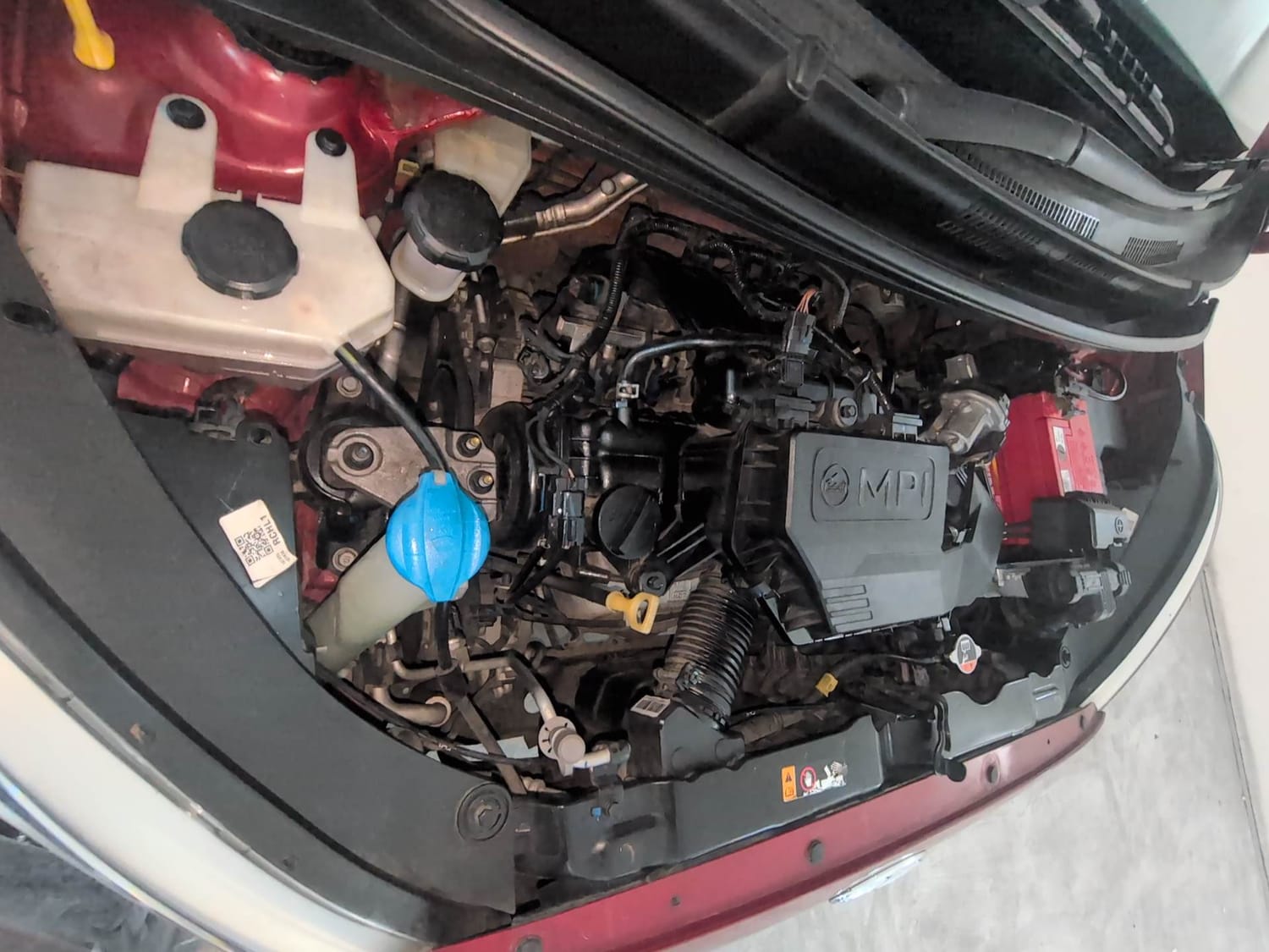 Used 2020 Hyundai Santro Asta AMT Petrol Automatic engine ENGINE RIGHT SIDE VIEW