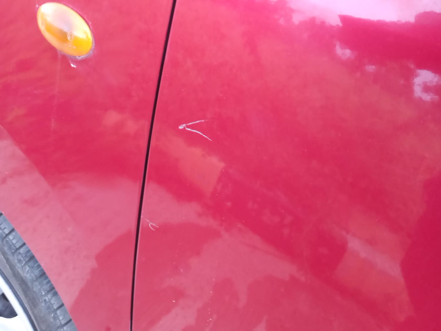 Used 2017 Maruti Suzuki Wagon R 1.0 VXI AMT Petrol Automatic dents MINOR SCRATCH