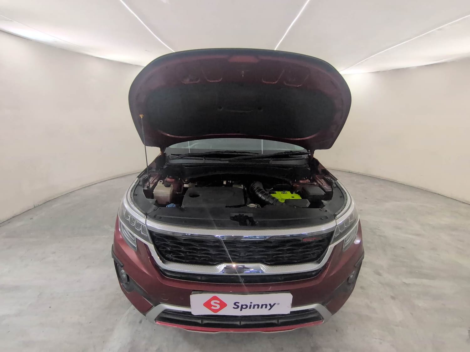 Used 2021 Kia Seltos GTX Plus AT 1.5 Diesel Diesel Automatic engine ENGINE & BONNET OPEN FRONT VIEW