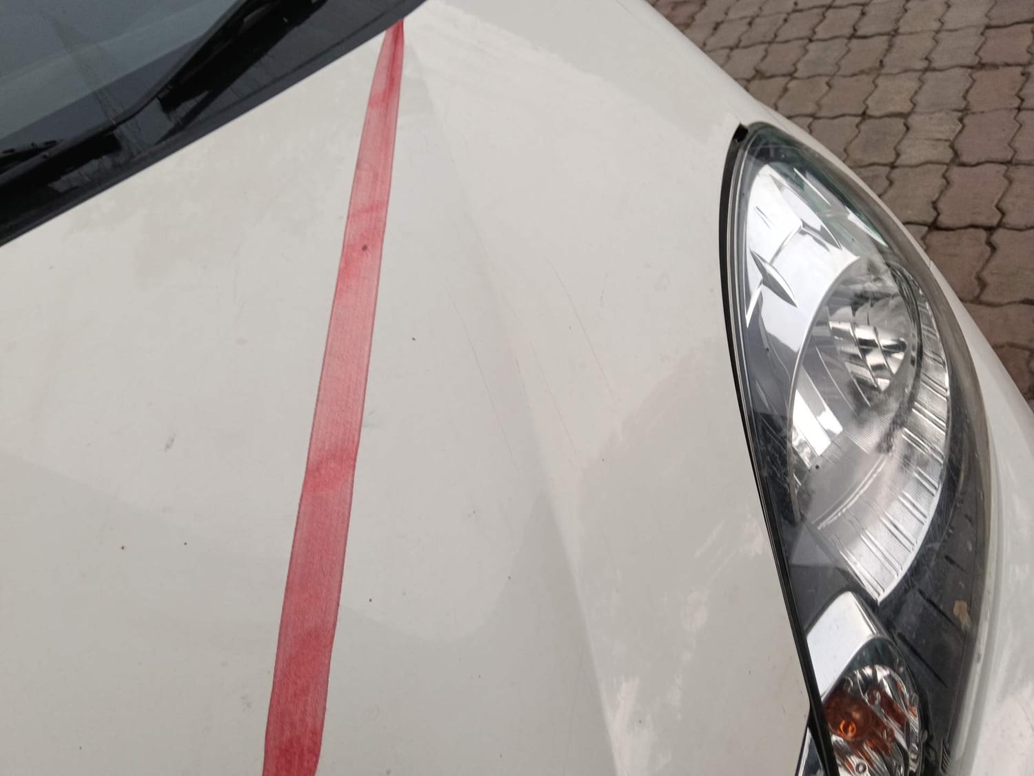 Used 2015 Honda Mobilio S Petrol Petrol Manual dents MINOR SCRATCH