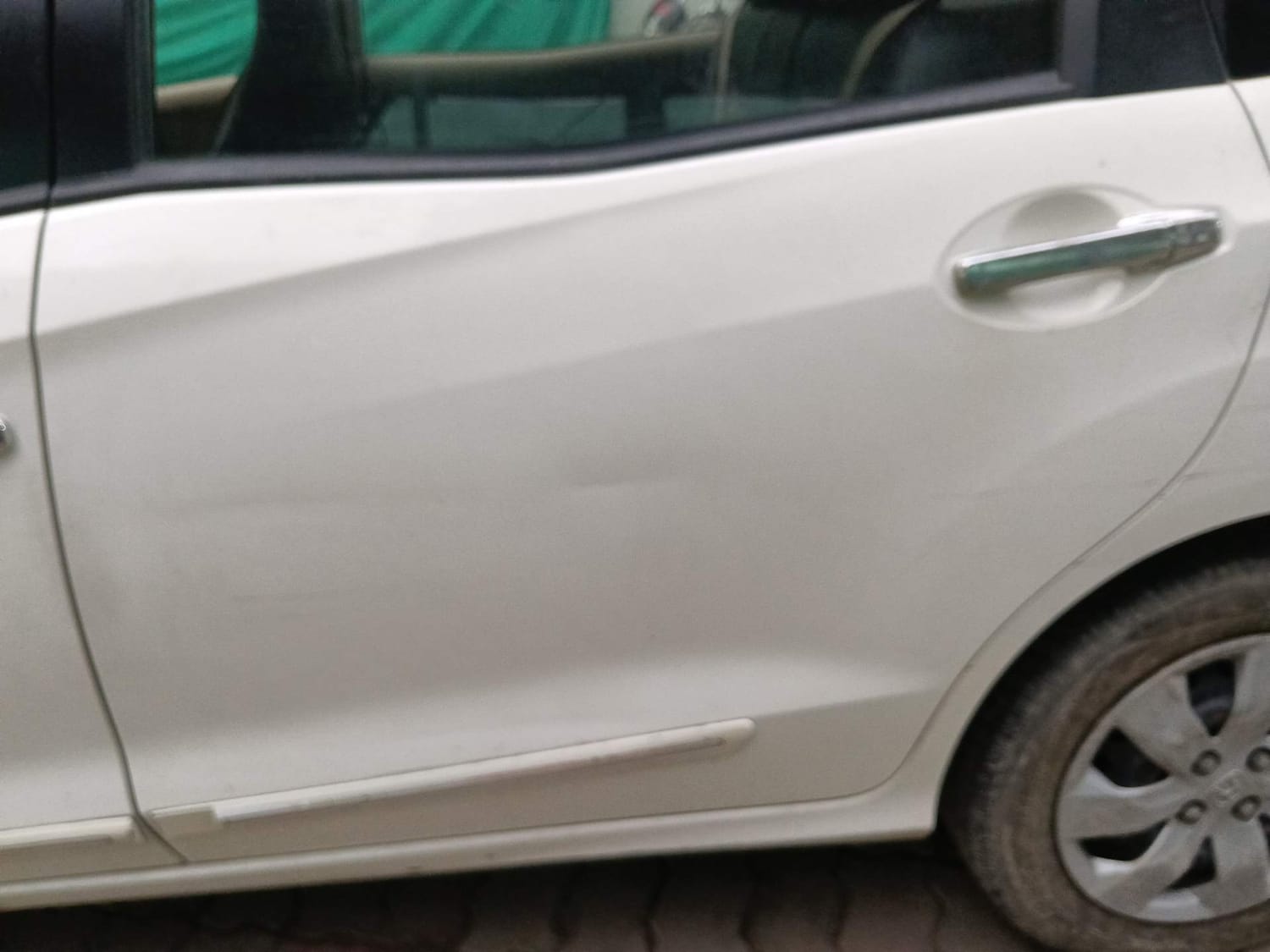 Used 2015 Honda Mobilio S Petrol Petrol Manual dents MINOR SCRATCH