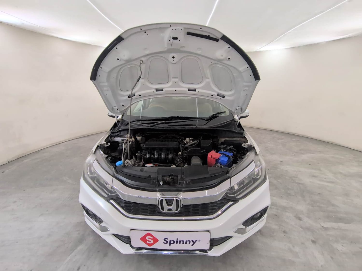 Used 2018 Honda City ZX CVT Petrol Petrol Automatic engine ENGINE & BONNET OPEN FRONT VIEW