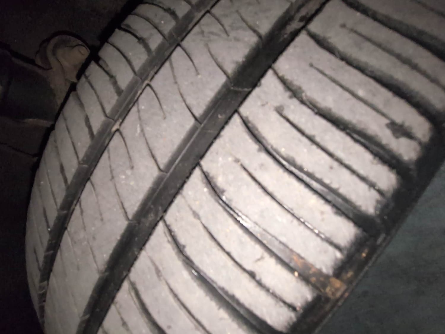 Used 2018 Honda City ZX CVT Petrol Petrol Automatic tyres RIGHT FRONT TYRE TREAD VIEW
