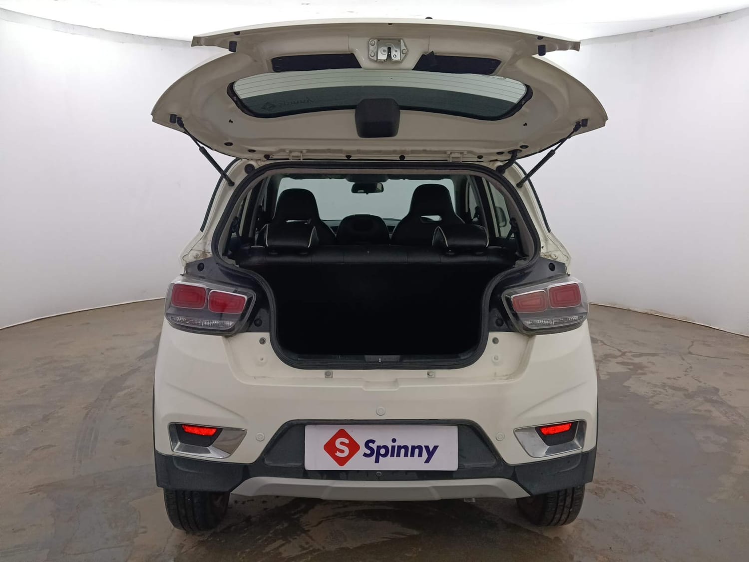 Used 2019 Mahindra KUV100 NXT K8 6 STR Petrol Manual interior DICKY DOOR OPEN VIEW