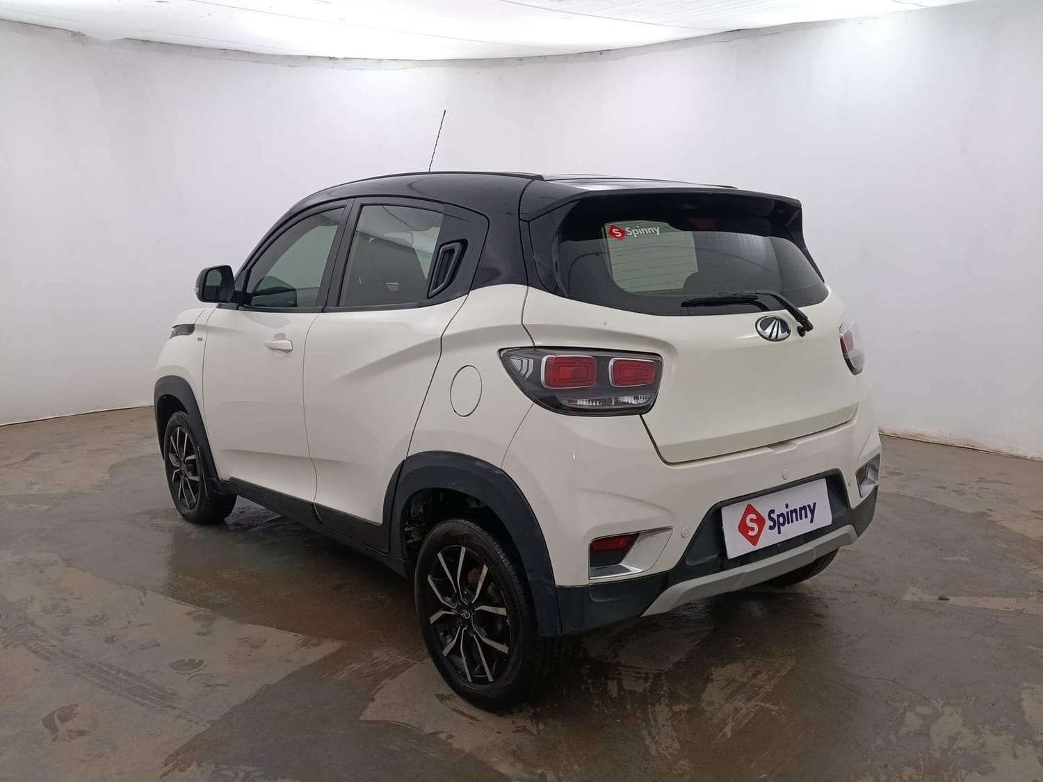Used 2019 Mahindra KUV100 NXT K8 6 STR Petrol Manual exterior LEFT REAR CORNER VIEW