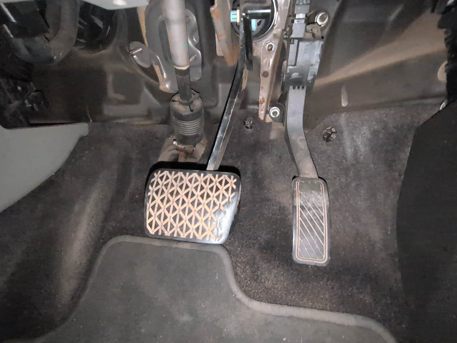 Used 2017 Ford EcoSport Titanium 1.5L Ti-VCT AT Petrol Automatic interior PEDALS VIEW