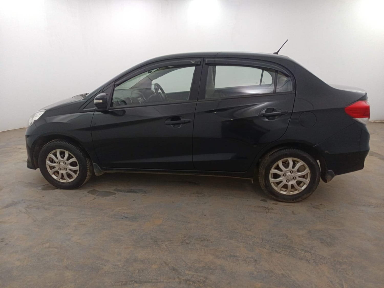 Used 2014 Honda Amaze 1.2 VX AT i-VTEC Petrol Automatic exterior LEFT SIDE VIEW