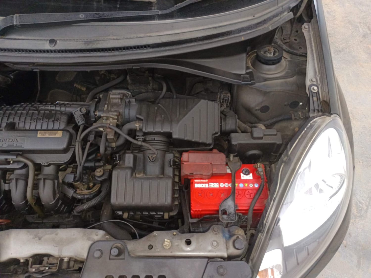Used 2014 Honda Amaze 1.2 VX AT i-VTEC Petrol Automatic engine ENGINE LEFT SIDE VIEW