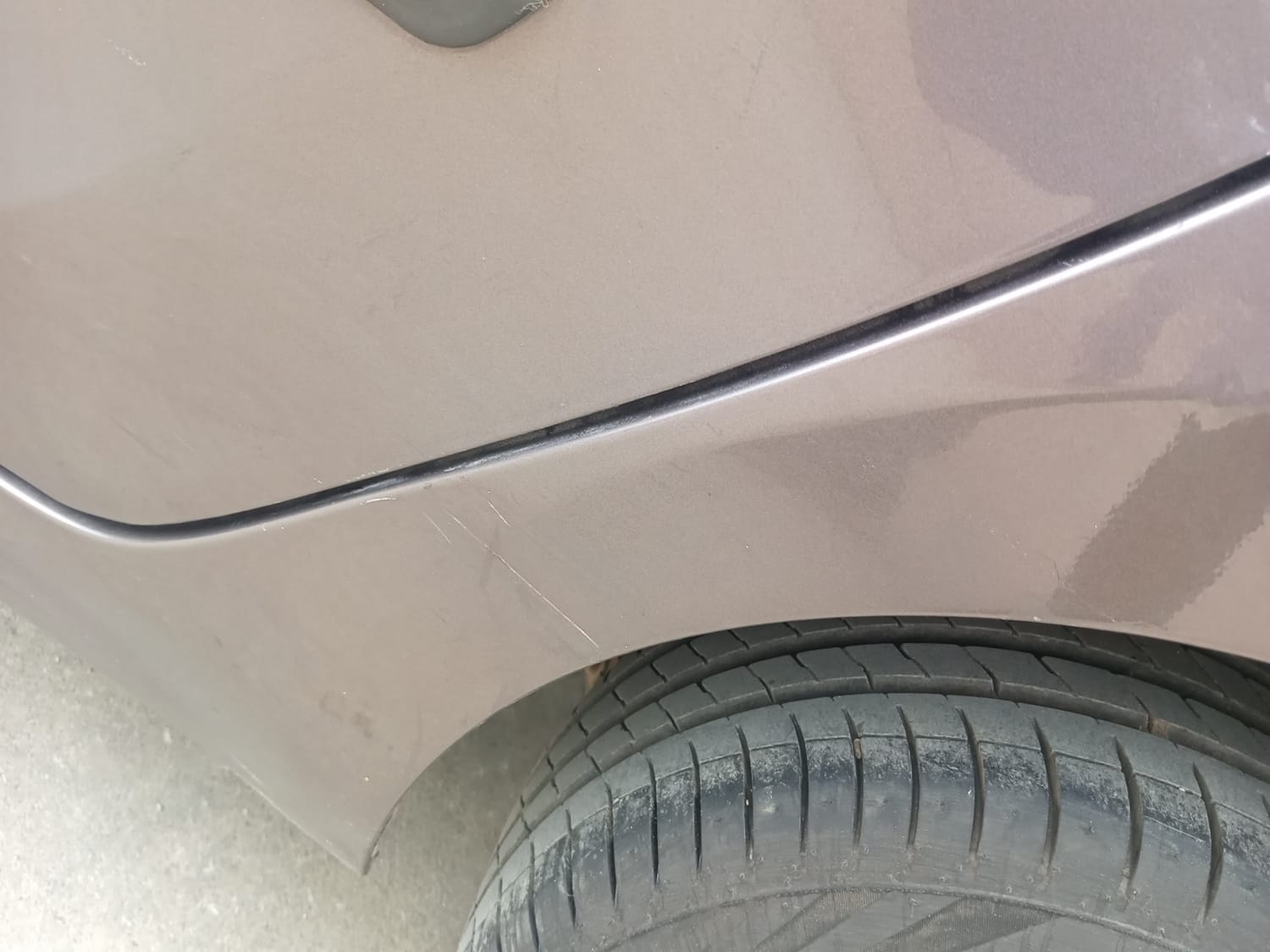 Used 2018 Tata Tiago Revotron XT Petrol Manual dents MINOR SCRATCH