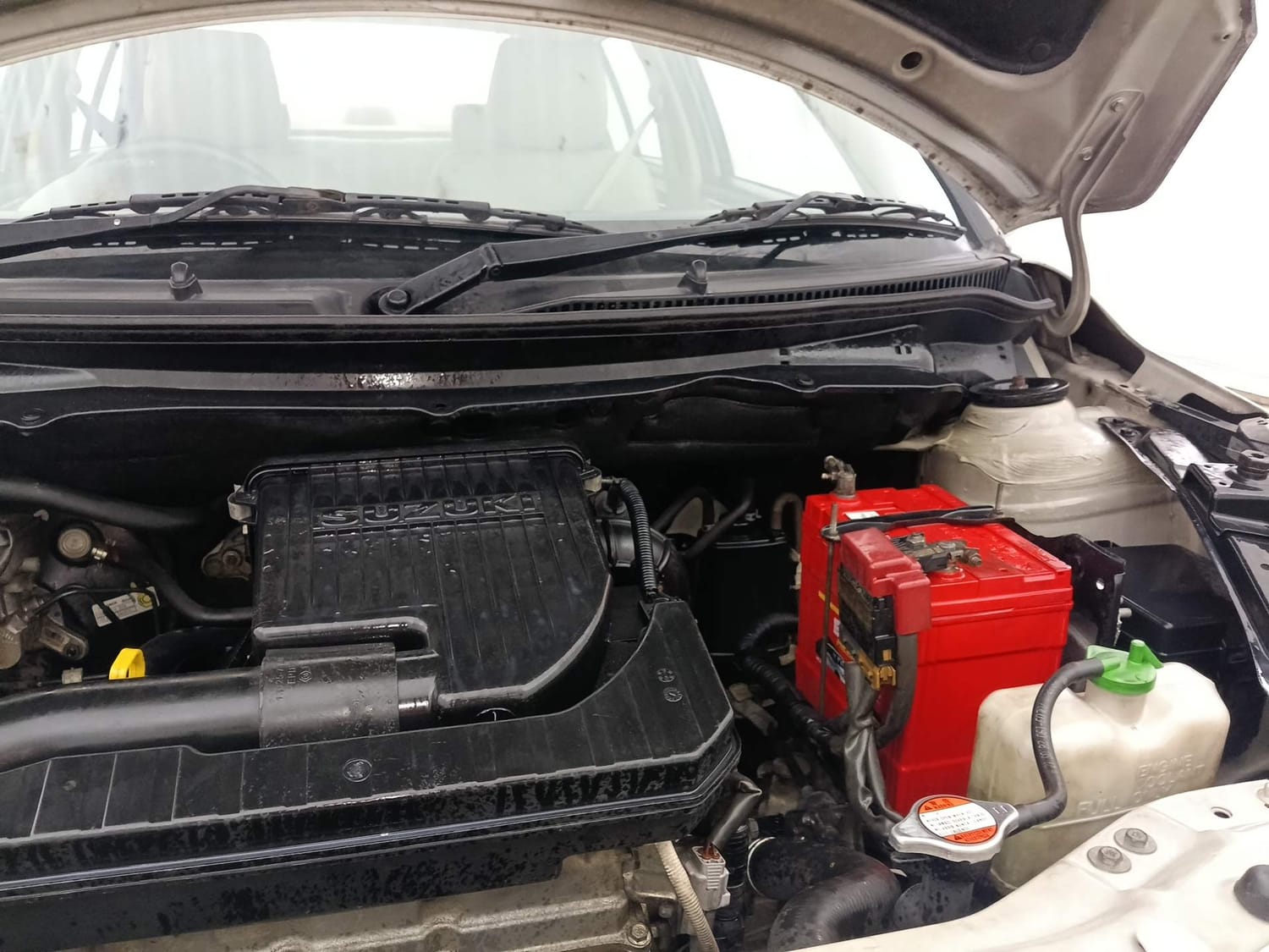 Used 2012 Maruti Suzuki Swift Dzire VXI Petrol Manual engine ENGINE LEFT SIDE HINGE & APRON VIEW