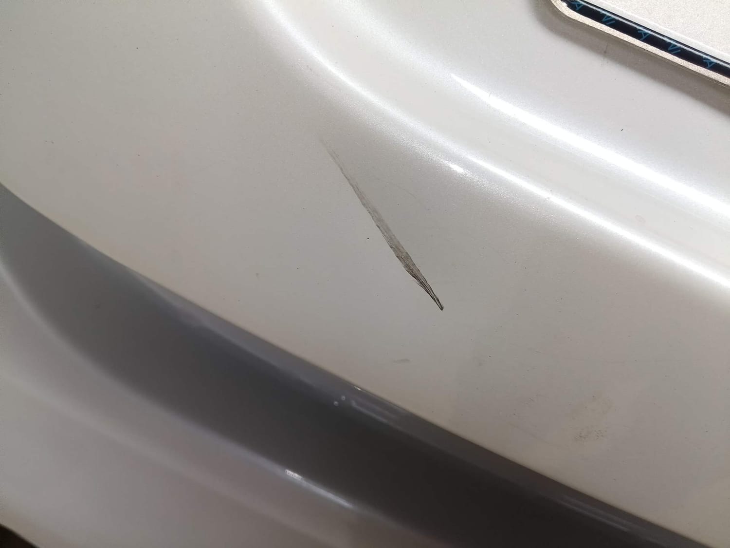 Used 2012 Maruti Suzuki Swift Dzire VXI Petrol Manual dents MINOR DENT