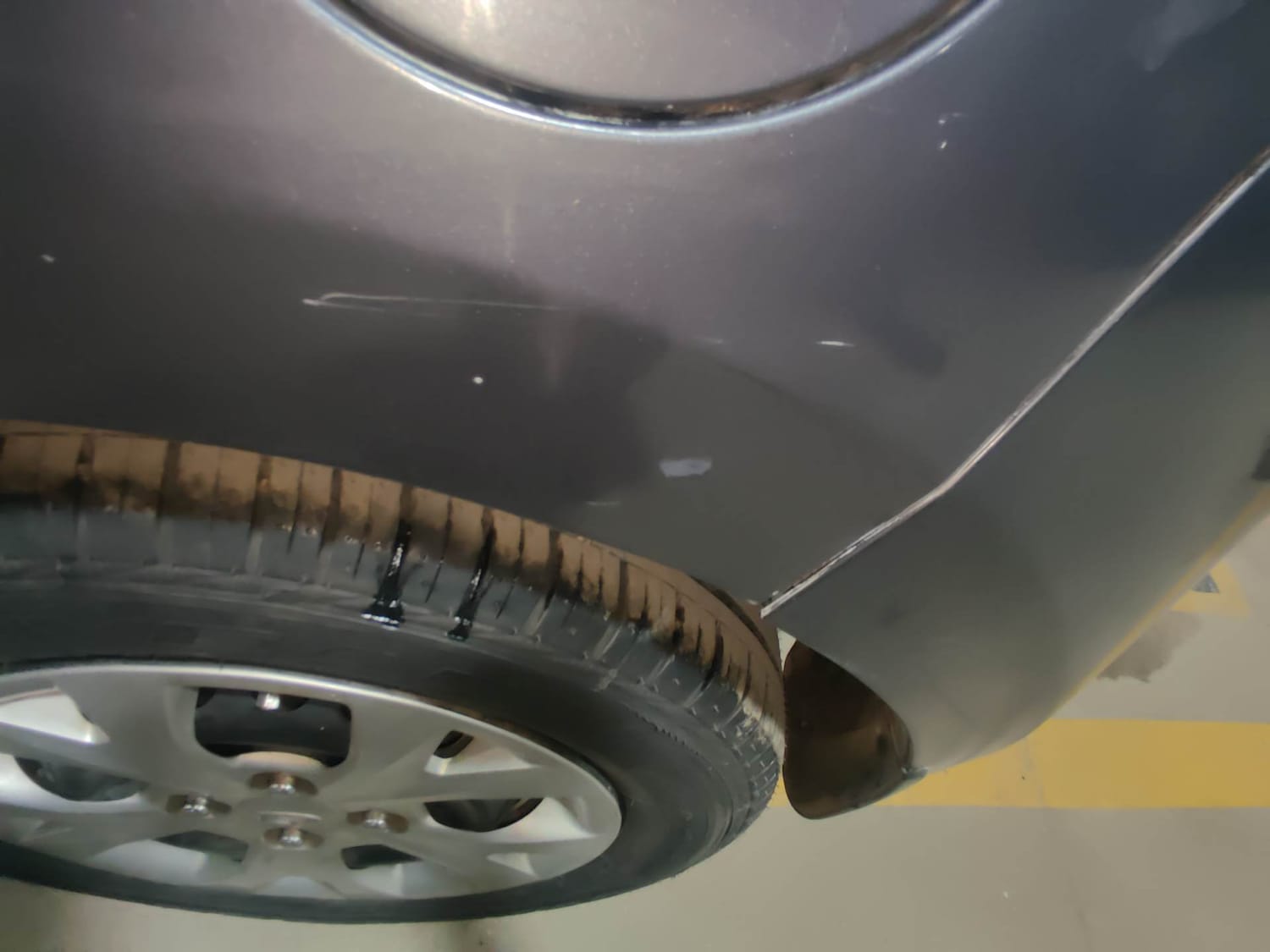 Used 2014 Hyundai Grand i10 Sportz AT 1.2 Kappa VTVT Petrol Automatic dents MINOR SCRATCH