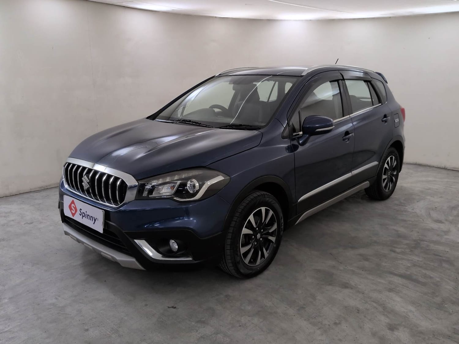 Used 2022 Maruti Suzuki S-Cross Alpha Petrol Manual exterior LEFT FRONT CORNER VIEW