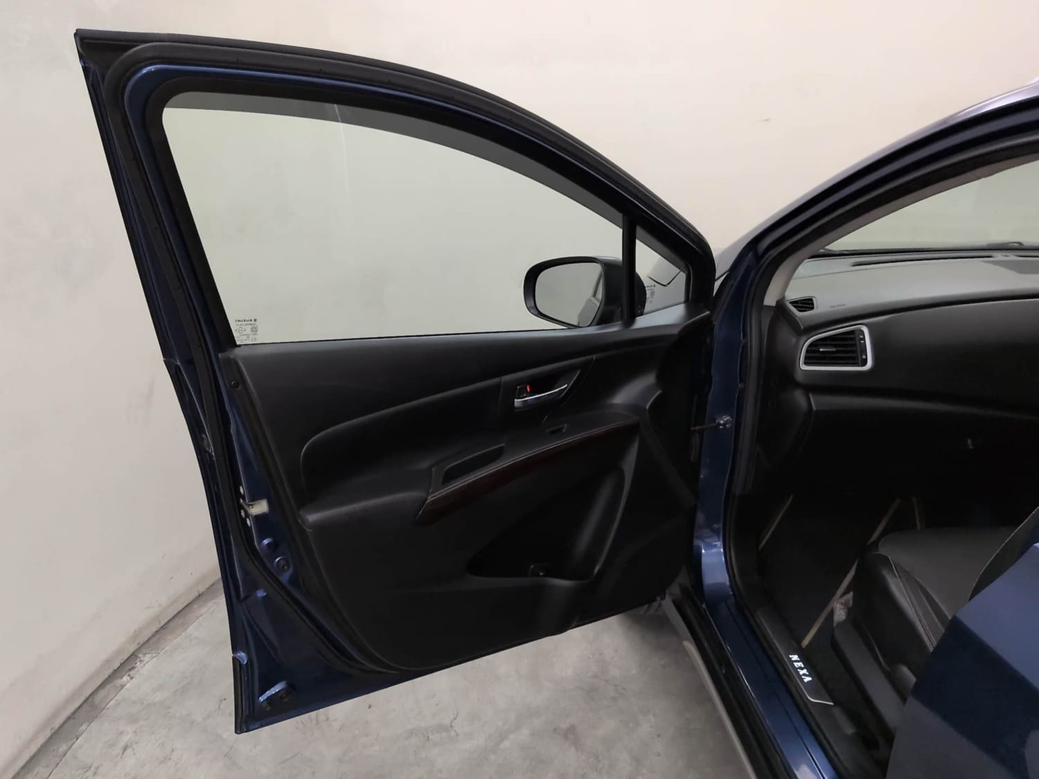 Used 2022 Maruti Suzuki S-Cross Alpha Petrol Manual interior LEFT FRONT DOOR OPEN VIEW