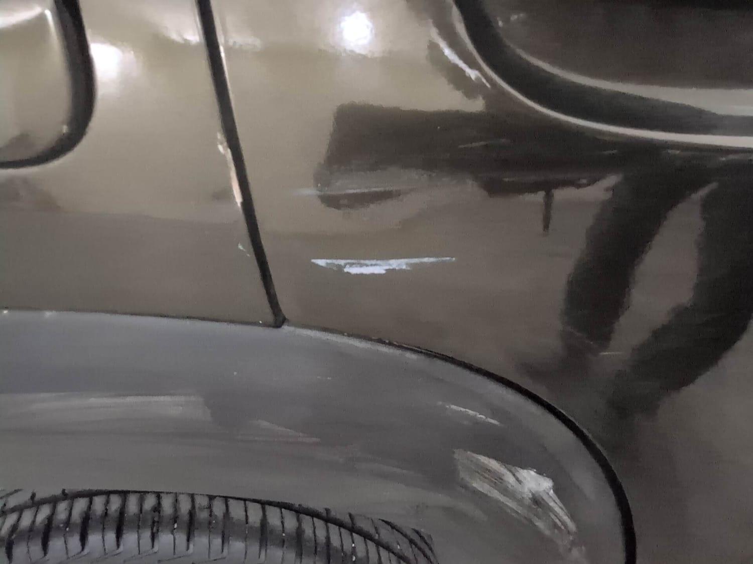 Used 2016 Renault Kwid RXT Petrol Manual dents MINOR SCRATCH