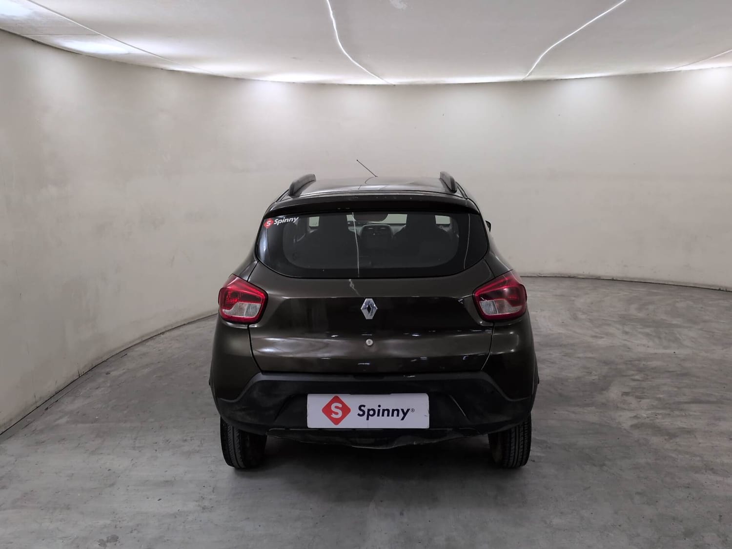 Used 2016 Renault Kwid RXT Petrol Manual exterior BACK VIEW