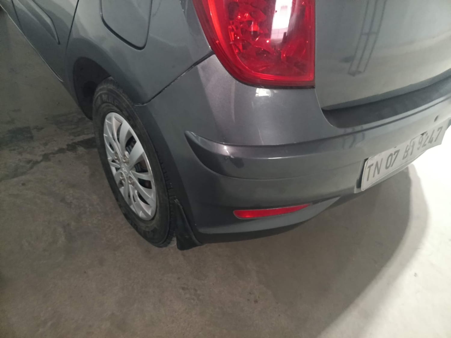 Used 2014 Hyundai i10 Sportz 1.1 iRDE2 Petrol Manual dents MINOR SCRATCH