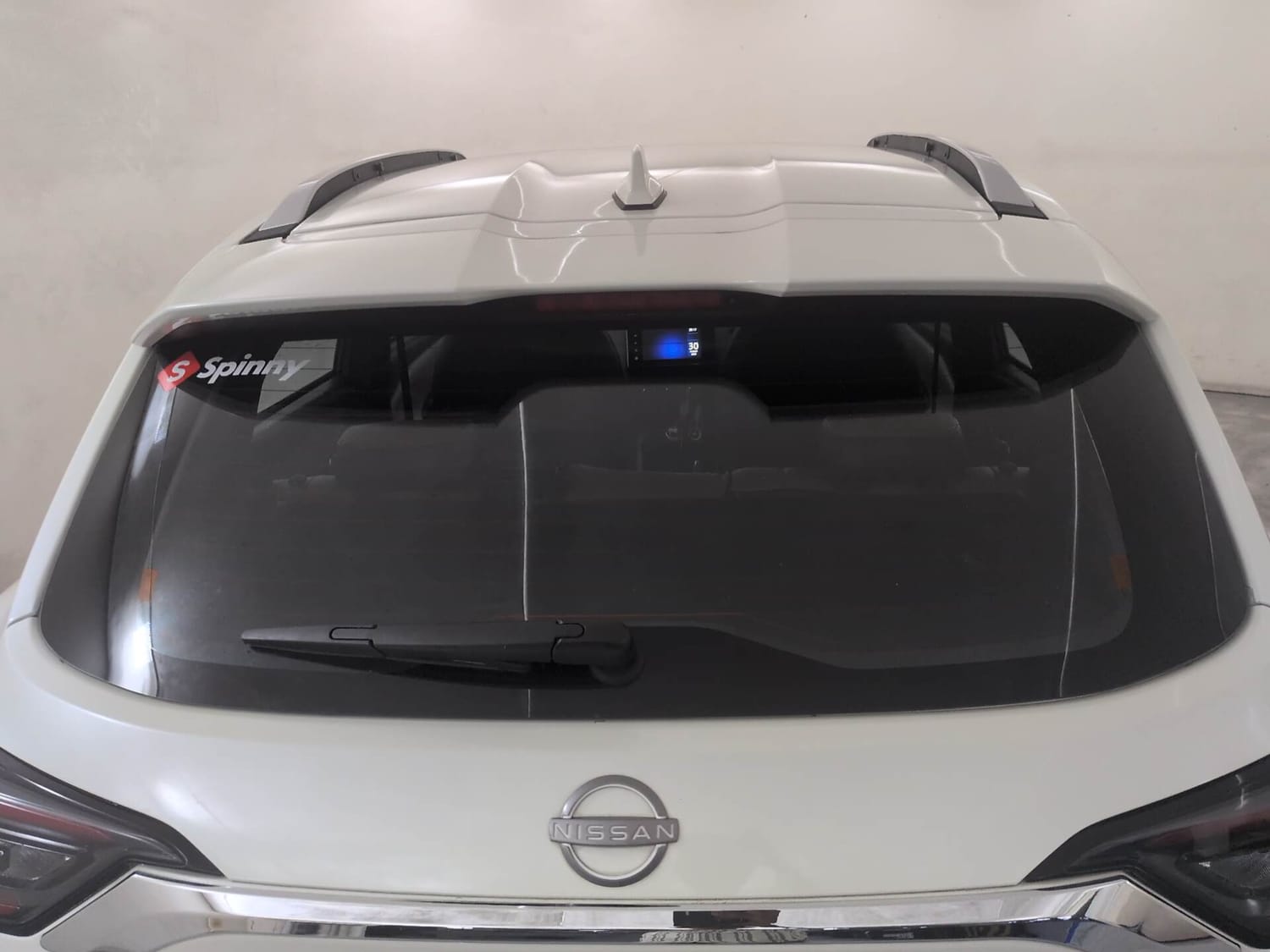 Used 2025 Nissan Magnite Tekna HRAO 1.0 Turbo Petrol MT Petrol Manual exterior BACK WINDSHIELD VIEW