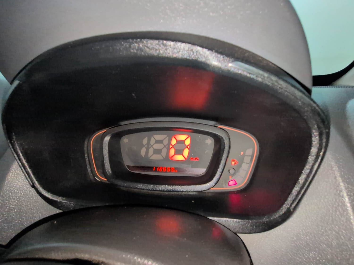 Used 2017 Renault Kwid RXT (O) 1.0 SCE Edition Petrol Manual interior CLUSTERMETER VIEW
