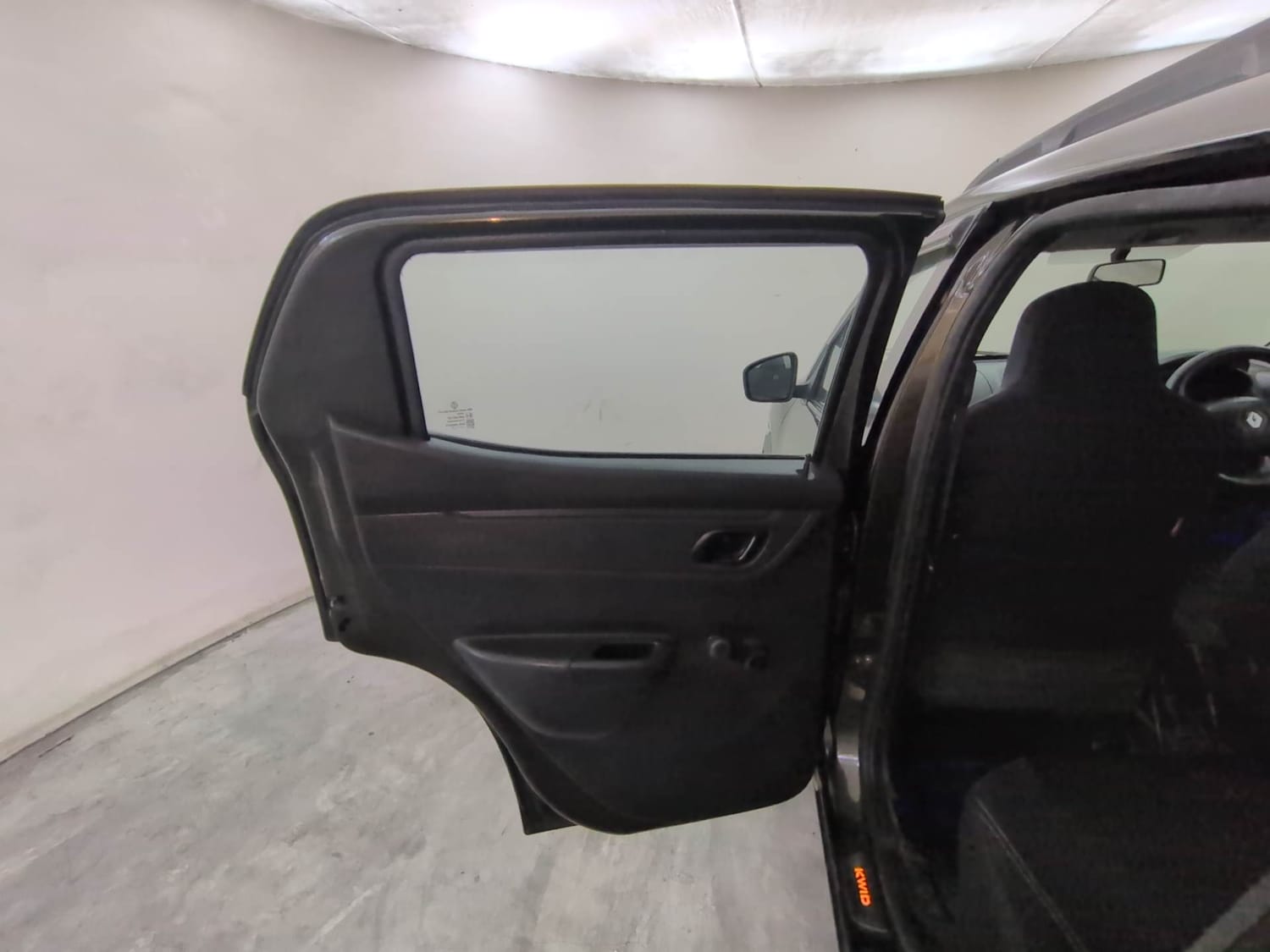 Used 2017 Renault Kwid RXT (O) 1.0 SCE Edition Petrol Manual interior LEFT REAR DOOR OPEN VIEW