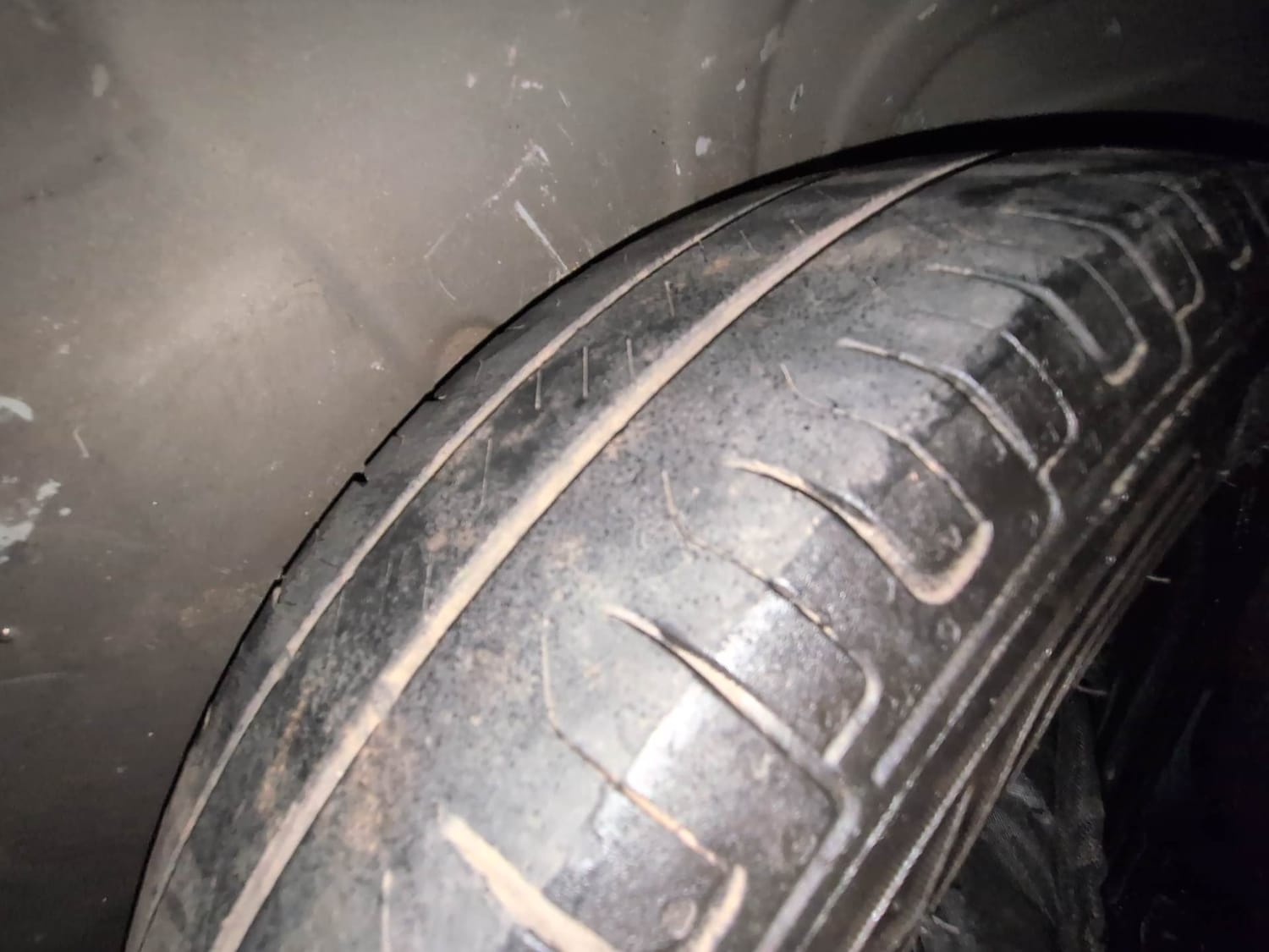 Used 2017 Renault Kwid RXT (O) 1.0 SCE Edition Petrol Manual tyres SPARE TYRE VIEW