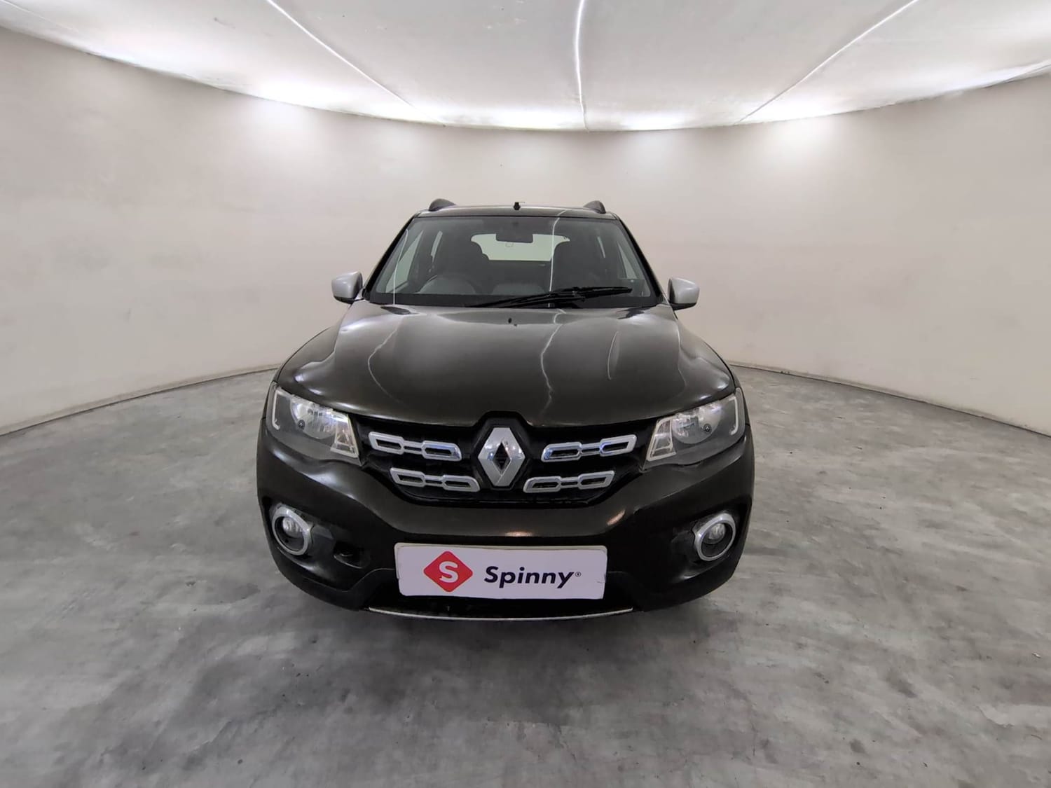 Used 2017 Renault Kwid RXT (O) 1.0 SCE Edition Petrol Manual exterior FRONT VIEW