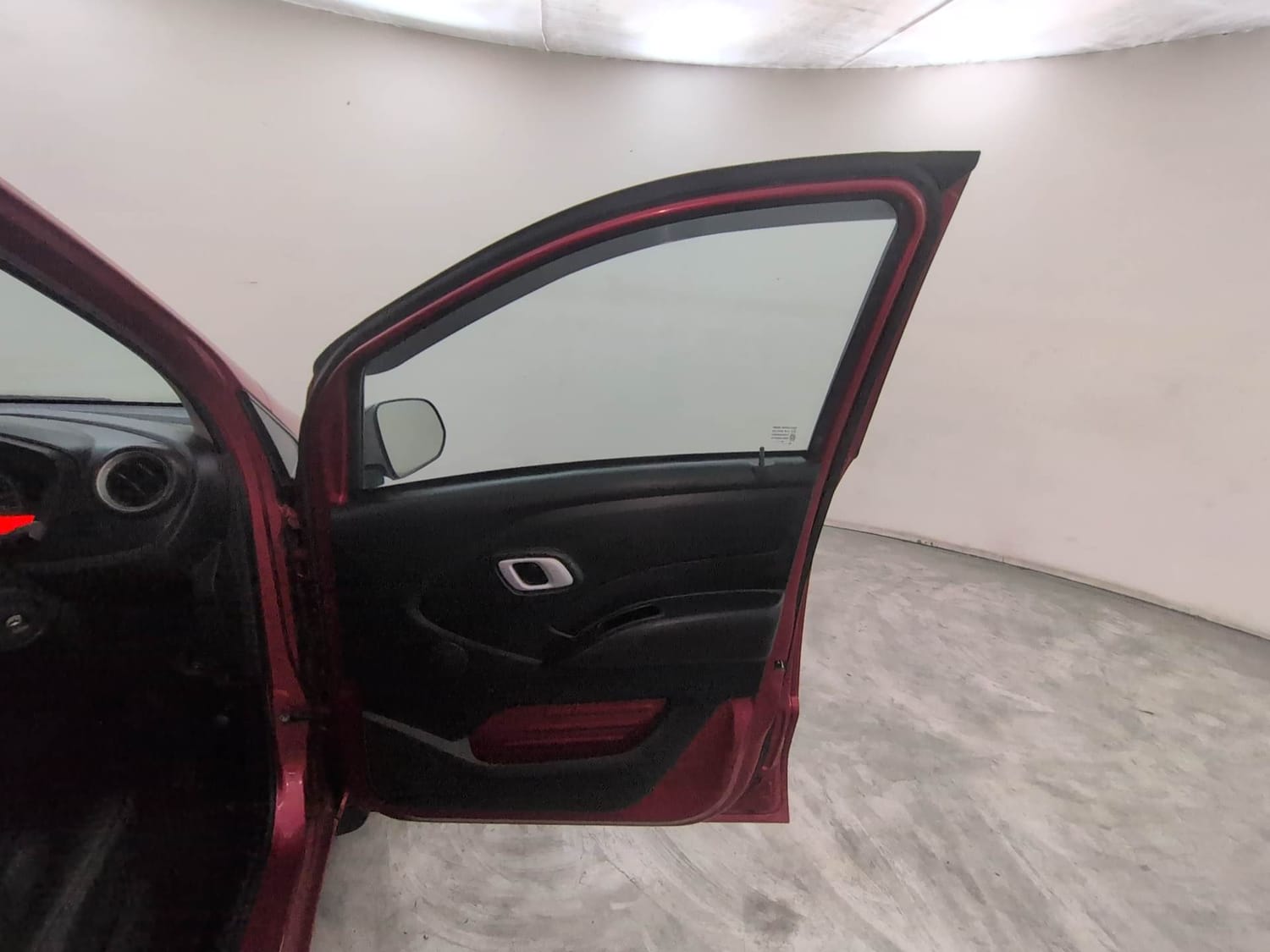 Used 2020 Datsun Redi-GO S Petrol Manual interior RIGHT FRONT DOOR OPEN VIEW