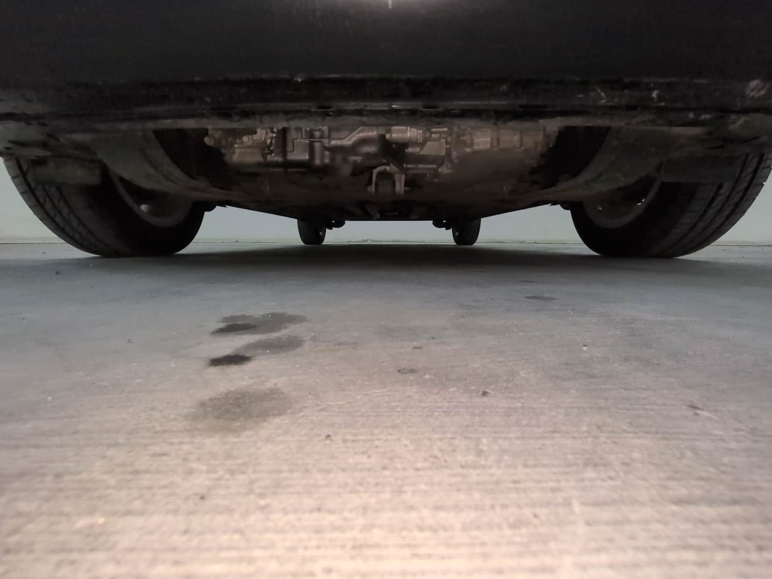 Used 2025 honda Amaze 2nd Generation VX 1.2 Petrol CVT Petrol Automatic extra FRONT LEFT UNDERBODY VIEW