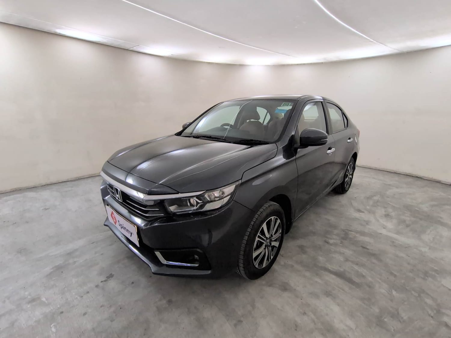 Used 2025 honda Amaze 2nd Generation VX 1.2 Petrol CVT Petrol Automatic exterior LEFT FRONT CORNER VIEW