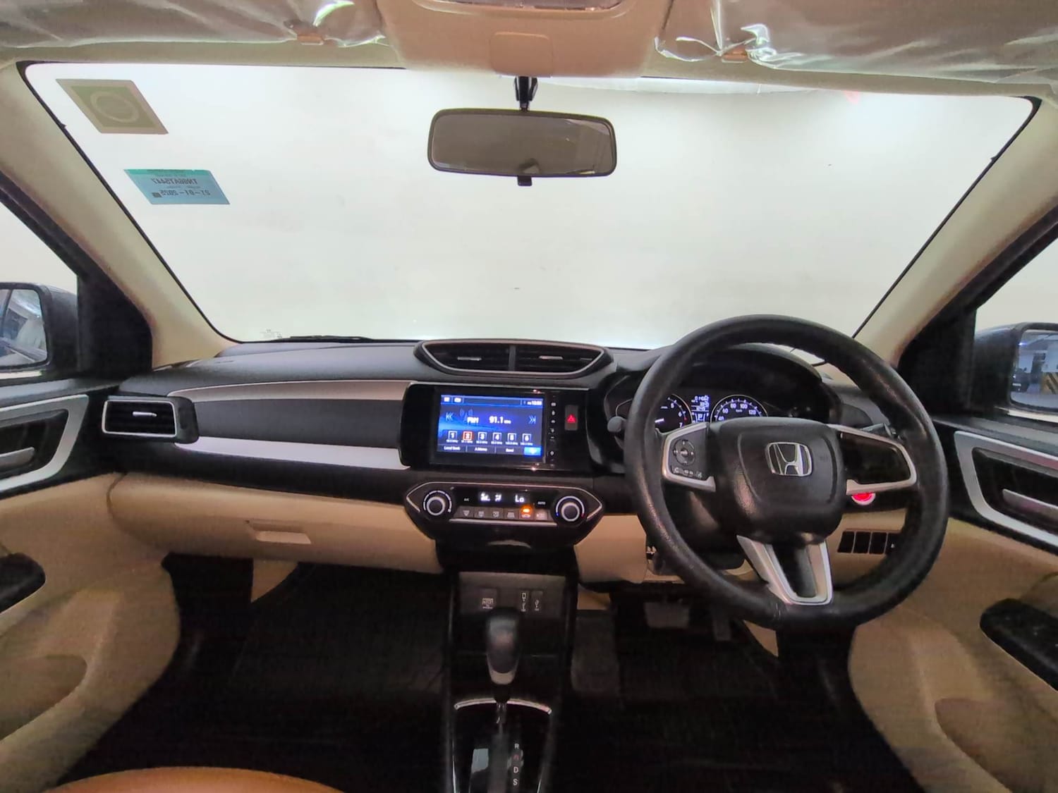 Used 2025 honda Amaze 2nd Generation VX 1.2 Petrol CVT Petrol Automatic interior DASHBOARD VIEW