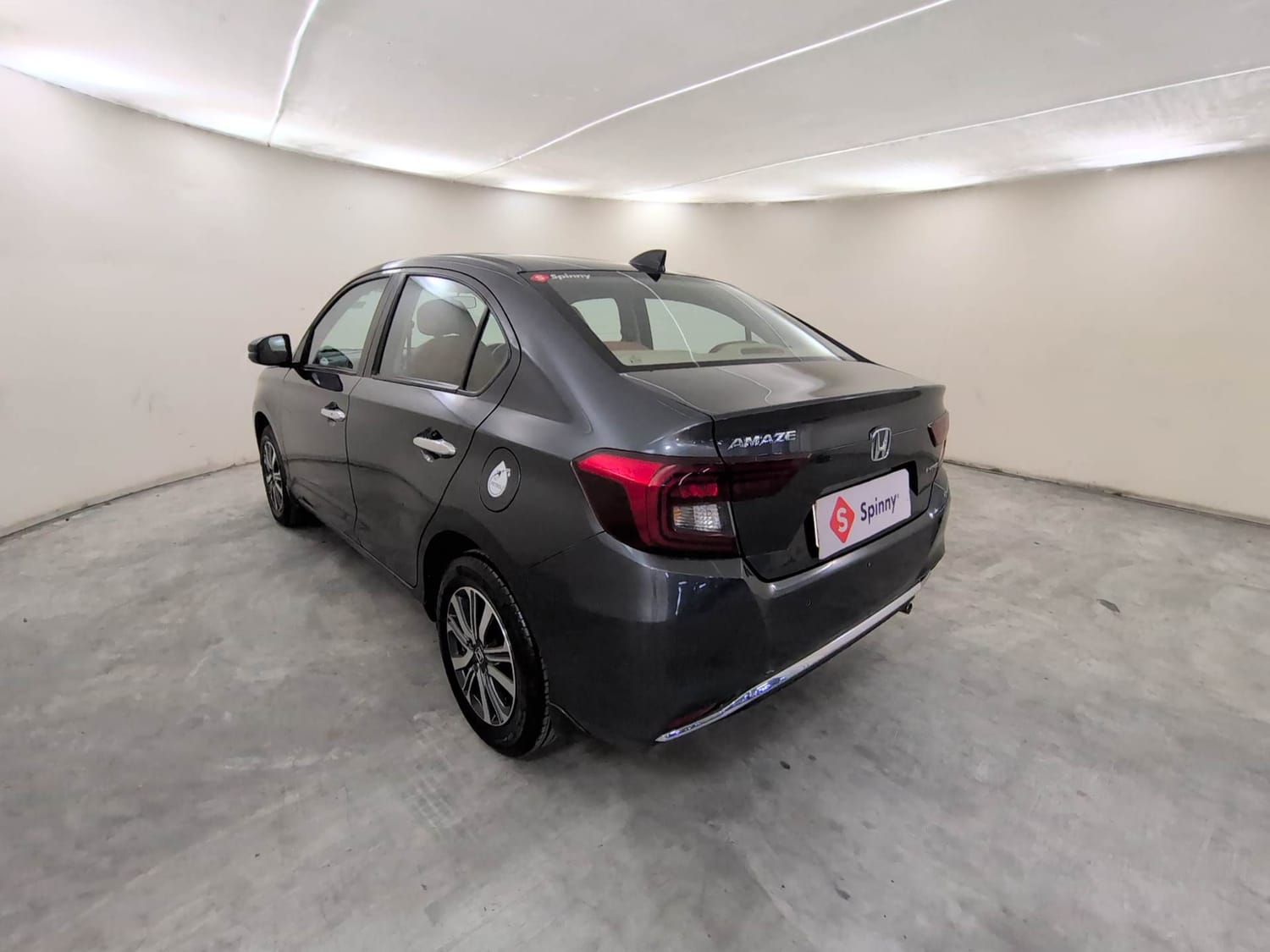 Used 2025 honda Amaze 2nd Generation VX 1.2 Petrol CVT Petrol Automatic exterior LEFT REAR CORNER VIEW