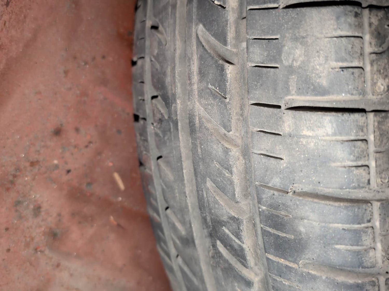 Used 2018 Nissan Micra Active XV Petrol Manual tyres SPARE TYRE VIEW