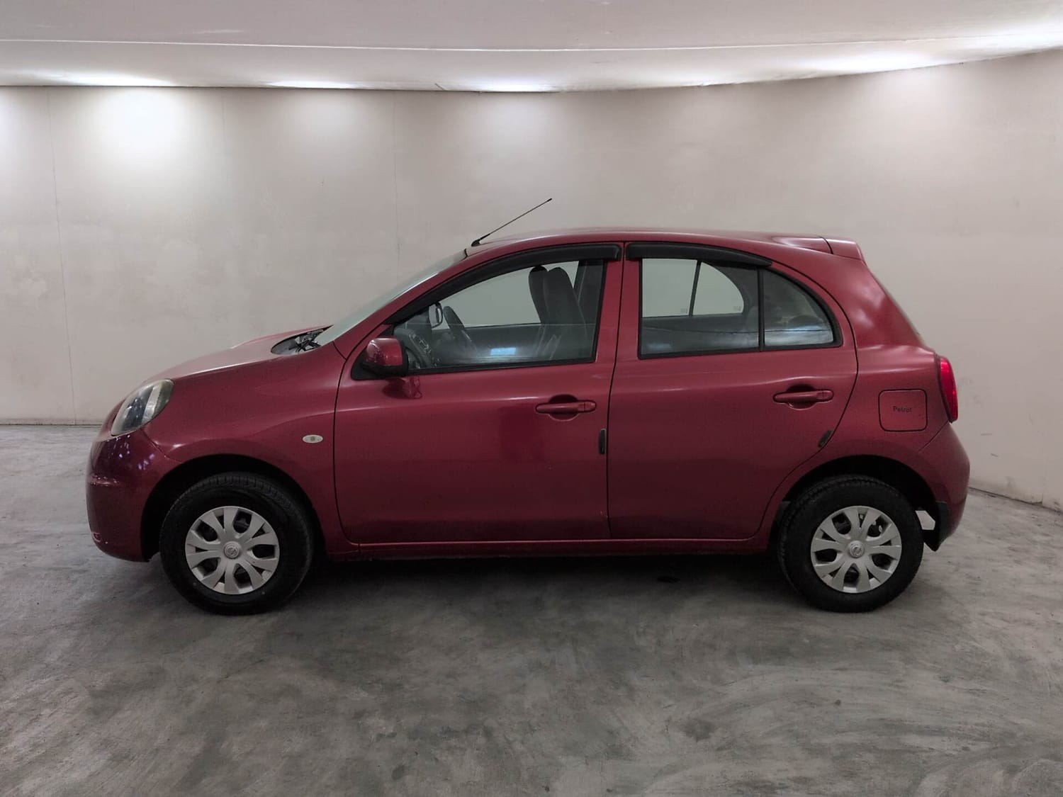 Used 2018 Nissan Micra Active XV Petrol Manual exterior LEFT SIDE VIEW