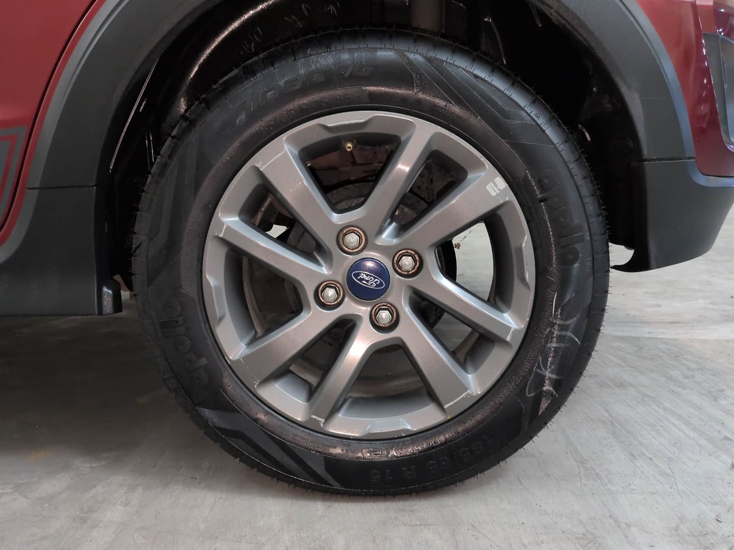 Used 2020 Ford Freestyle Titanium Plus 1.2 Ti-VCT Petrol Manual tyres LEFT REAR TYRE RIM VIEW