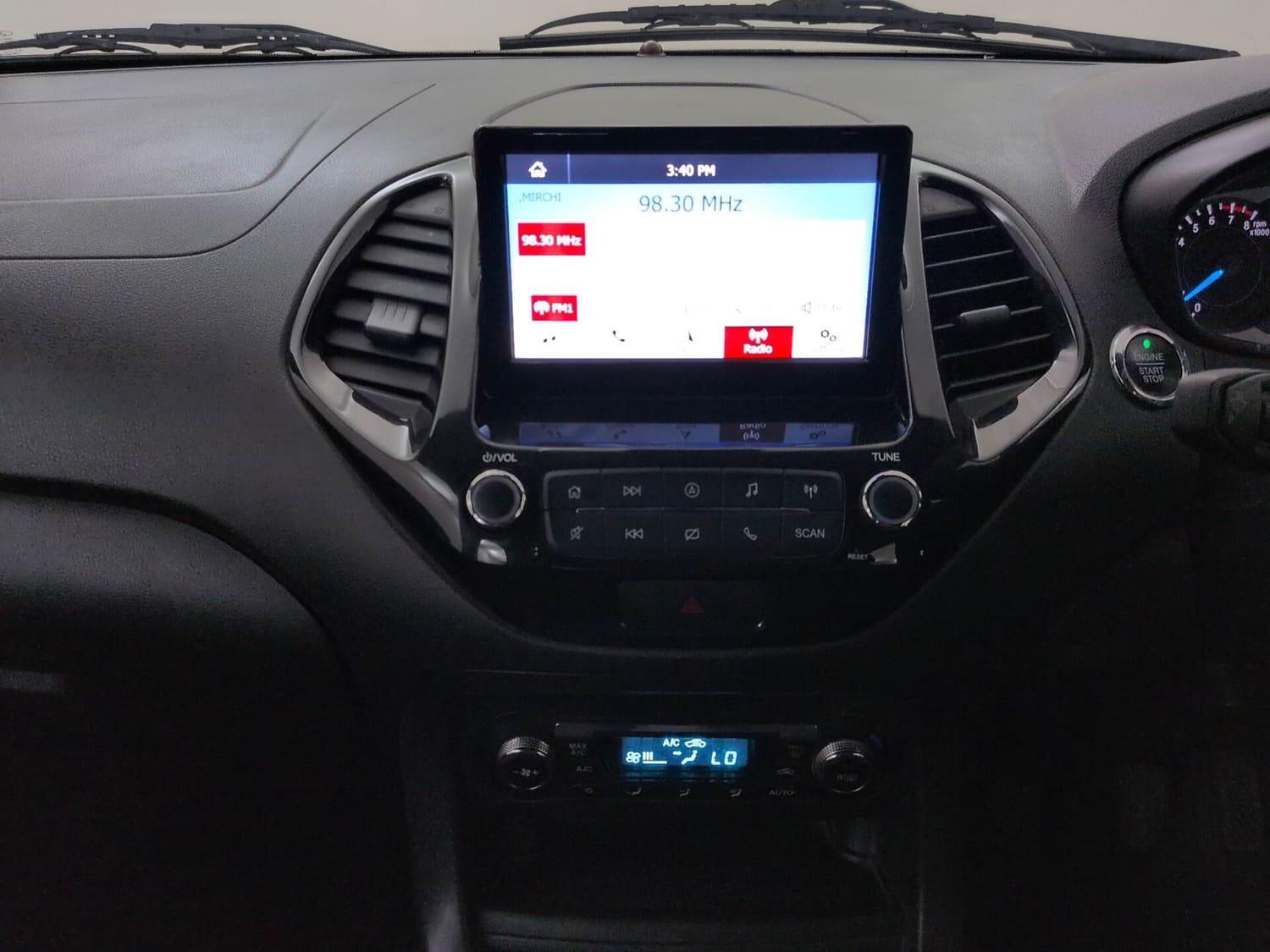 Used 2020 Ford Freestyle Titanium Plus 1.2 Ti-VCT Petrol Manual interior MUSIC SYSTEM & AC CONTROL VIEW