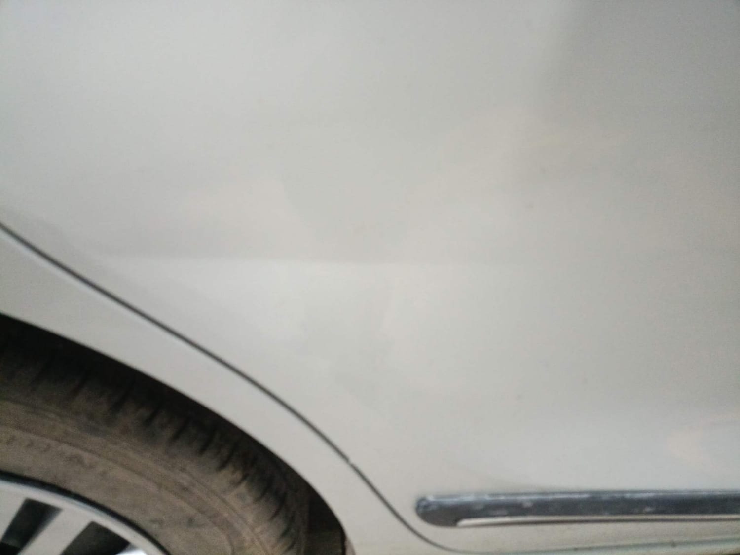 Used 2021 Maruti Suzuki Swift VXi Petrol Manual dents MINOR DENT